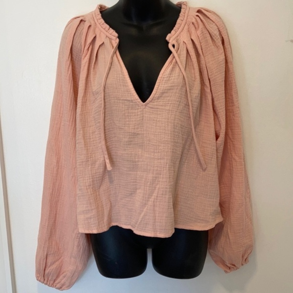 Lovers and Friends Peach Long Sleeve Top Size Small NWT